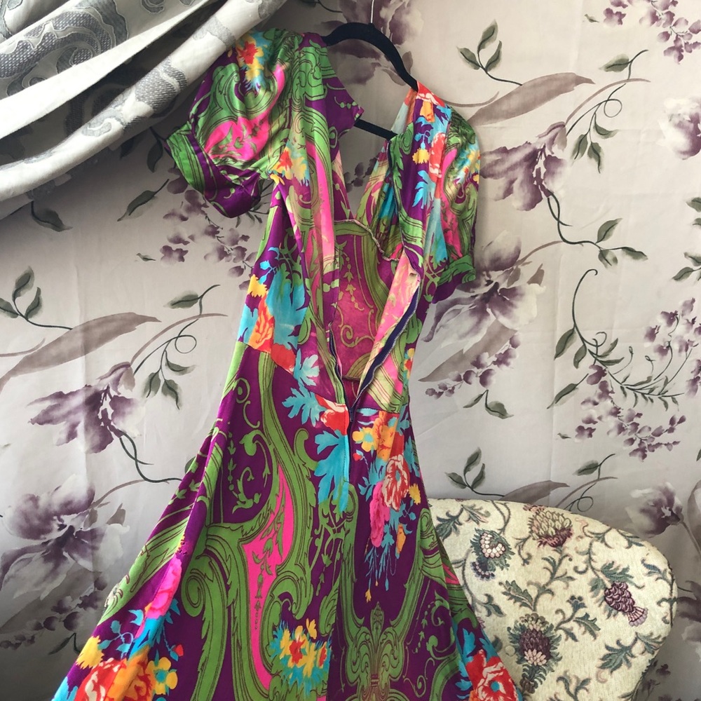 1970 Vintage print dress Zipper back Ver good condition Puff sleeve One fault - Picture 10 of 12